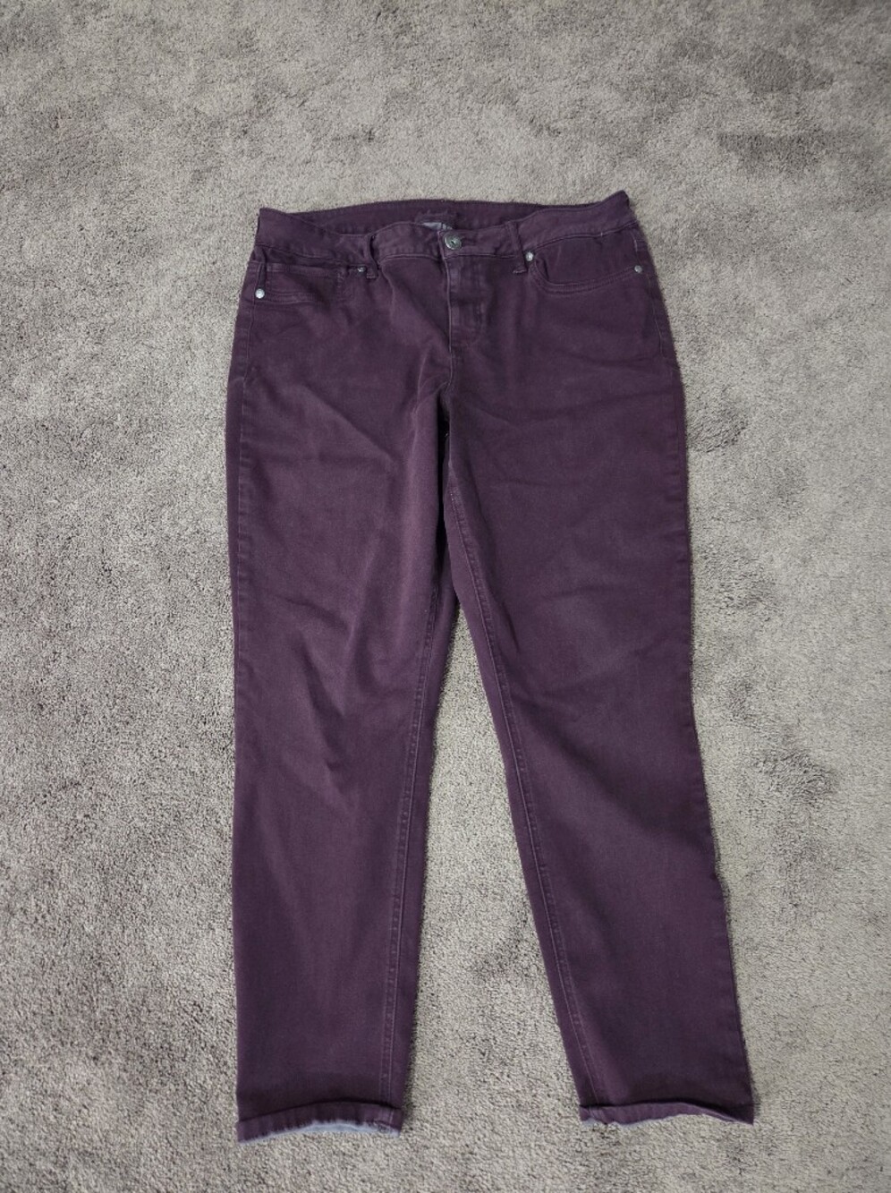 Maurices Women's Plum Colored Jeggings